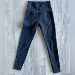 Beyond Yoga The Midi High Waisted legging